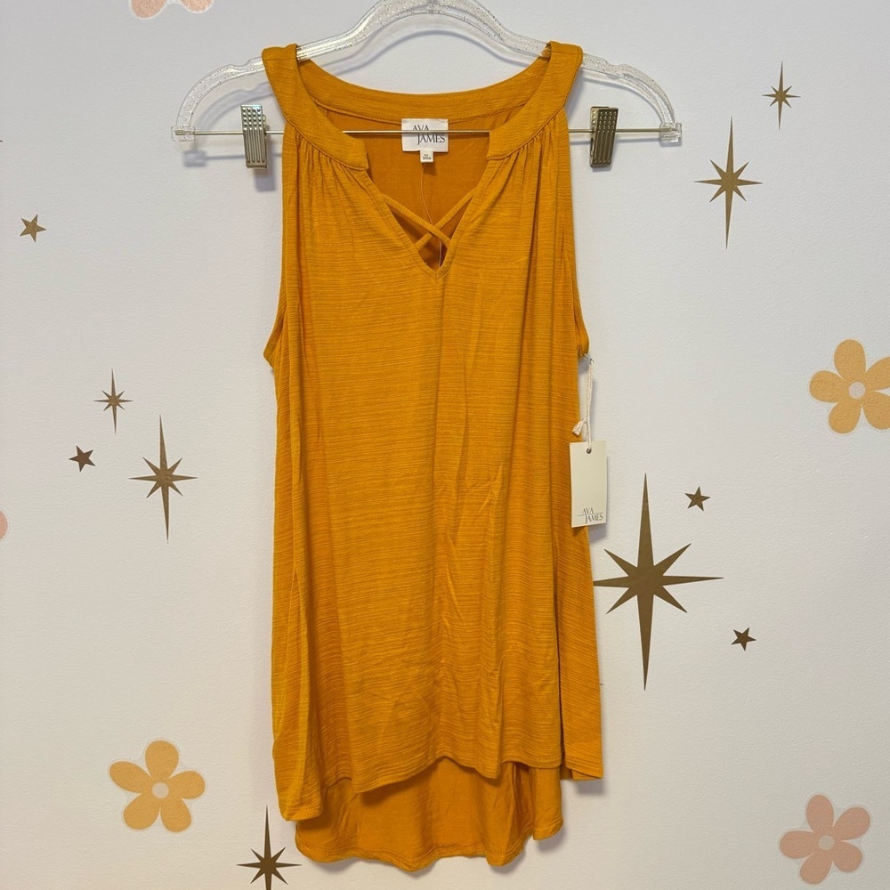 NWT Ava James Women’s Criss Cross Tank Top